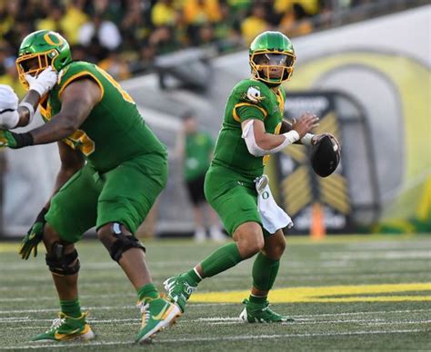 draftkings net worth|DraftKings CFB DFS Lineup Picks: Daily College Fantasy .